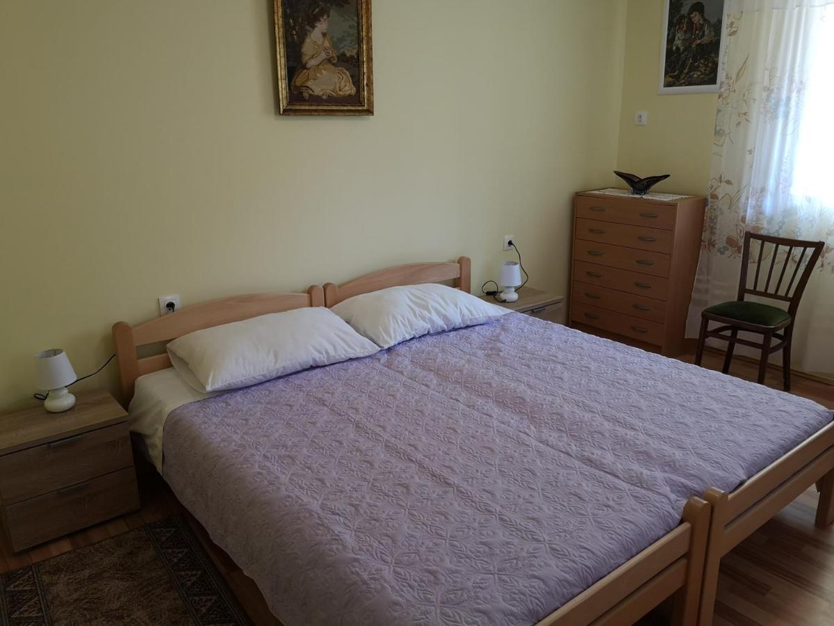 Apartment Zelina Mali Losinj Exterior photo