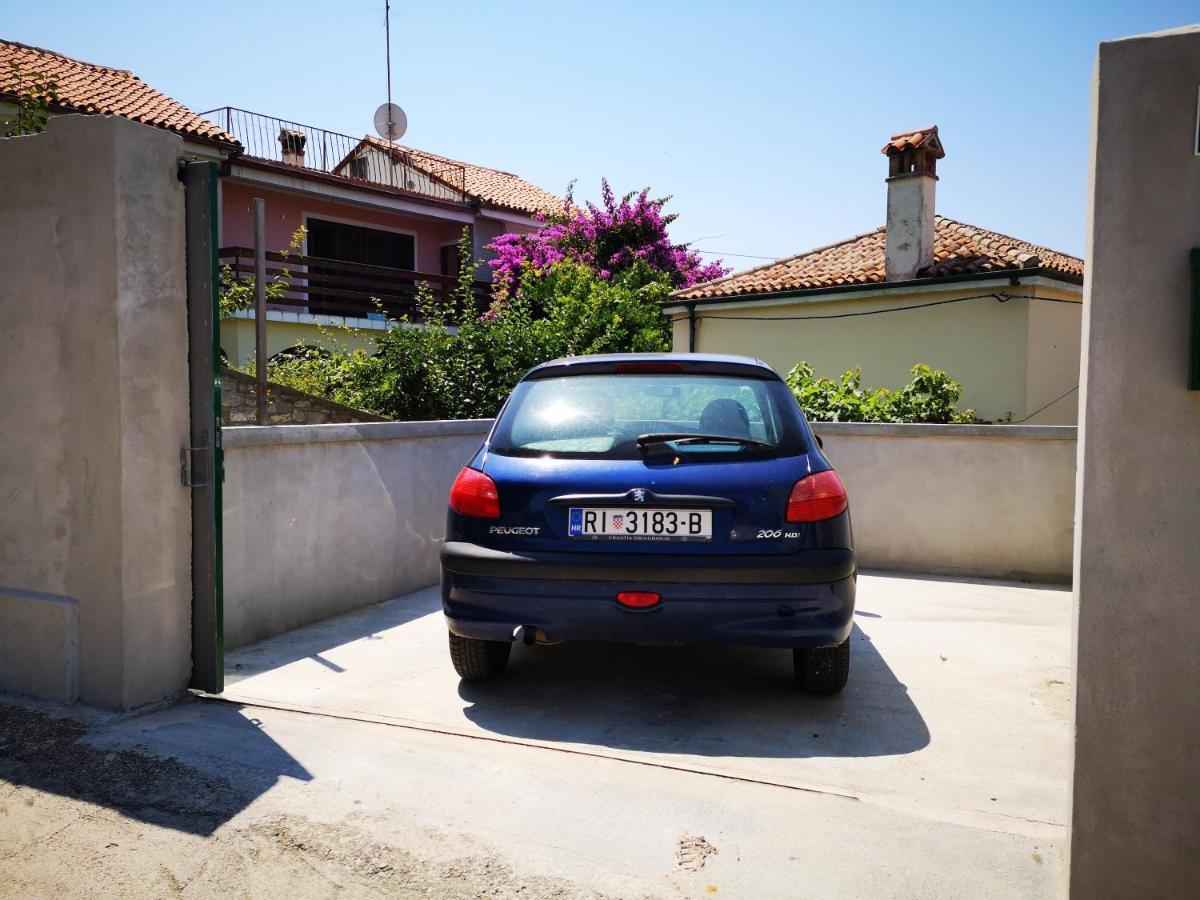 Apartment Zelina Mali Losinj Exterior photo