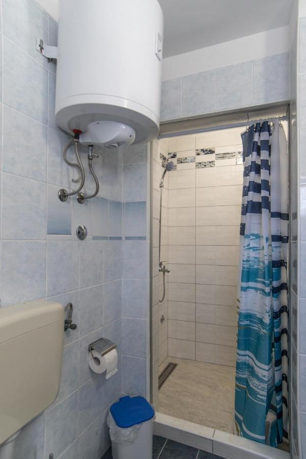 Apartment Zelina Mali Losinj Exterior photo
