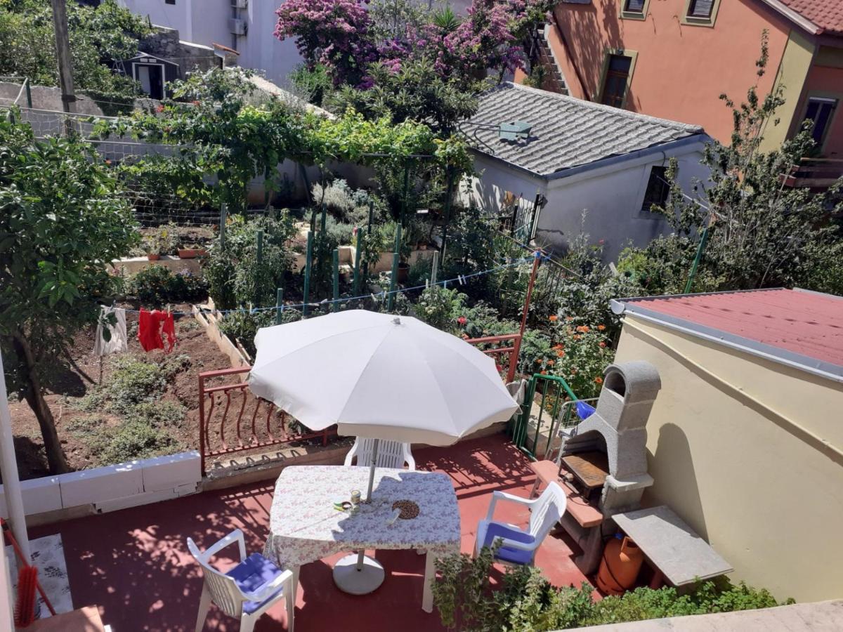 Apartment Zelina Mali Losinj Exterior photo