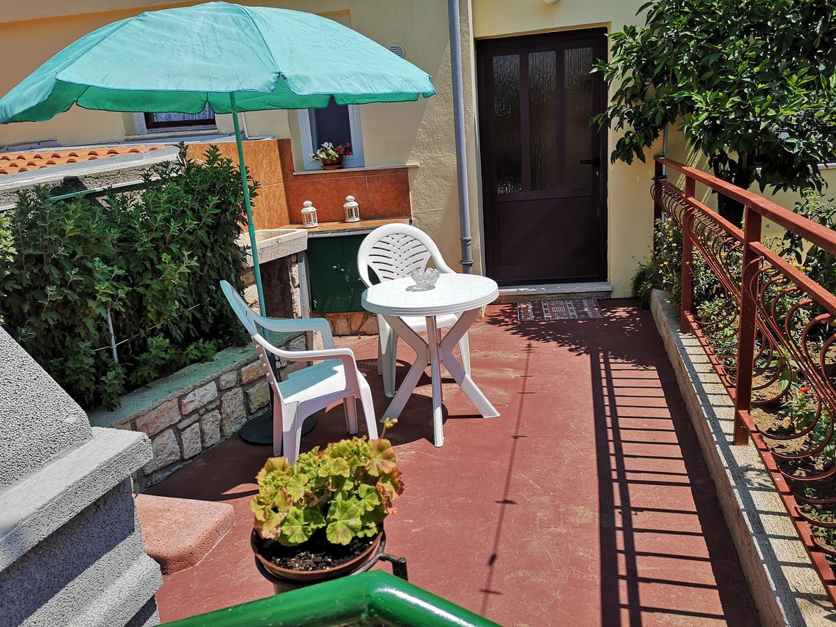 Apartment Zelina Mali Losinj Exterior photo
